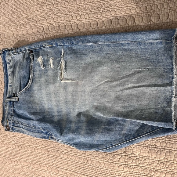 American Eagle distressed denim shorts - Picture 4 of 5